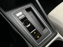 Volkswagen Golf 1.5 eTSI Style / Navigatie / App connect / Memory seat / Camera / Parkeersensoren V+A /