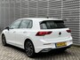 Volkswagen Golf 1.5 eTSI Style / Navigatie / App connect / Memory seat / Camera / Parkeersensoren V+A /