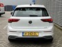 Volkswagen Golf 1.5 eTSI Style / Navigatie / App connect / Memory seat / Camera / Parkeersensoren V+A /