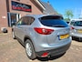 Mazda CX-5 2.0 SkyActiv-G 160 PK 4WD. 100% dealer onderhouden. O.a. navi, camera, leder, cruise, stoelverw., schuifdak etc.