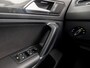 Volkswagen Tiguan 2.0 TSI 4Motion R-Line Sport 179Pk Automaat (VIRTUAL COCKPIT, NAVIGATIE, CLIMATE, GETINT GLAS, SPORTSTOELEN, PARKEERSENSOREN, ADAPTIVE CRUISE, NIEUWSTAAT)