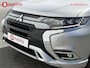 Mitsubishi Outlander 2.4 PHEV Intense+ Trekhaak 1500kg 1e Eigenaar Schuif/Kanteldak | Achteruitrijcamera | Apple CarPlay | Stoelverwarming