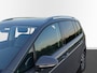 Volkswagen Touran 1.5 TSI Highline ACTIVE 7-Pers. /Navi/LED/Trekh./Camera/Carplay/Cruise/Clima v+a/