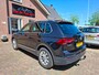 Volkswagen Tiguan 1.4 TSI Comfortline Business. 1ste eigenaar, 100% dealer onderhouden. O.a. navi, carplay, adap.cruise, etc.