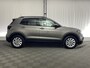Volkswagen T-Cross 1.0 TSI Life Business Automaat | Apple CarPlay | Trekhaak | ACC | P. Sensoren | Climate Control |