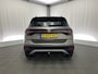 Volkswagen T-Cross 1.0 TSI Life Business Automaat | Apple CarPlay | Trekhaak | ACC | P. Sensoren | Climate Control |