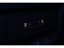 Land Rover Defender 2.0 P300e 110 X-Dynamic SE | FACELIFT | ACC | Panoramadak | ClearSight | Stoel+Stuurverwarming | Trekhaak