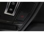 Land Rover Defender 2.0 P300e 110 X-Dynamic SE | FACELIFT | ACC | Panoramadak | ClearSight | Stoel+Stuurverwarming | Trekhaak