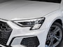Audi A3 Sportback 45 TFSI e S edition Competition Pano Trekh