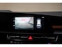 Kia Niro EV e-Niro DynamicLine 64.8 kWh 3-fase [ Navi Adapt.cruise Apple / Android Camera Stoel-en stuurverwarming ]