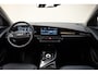 Kia Niro EV e-Niro DynamicLine 64.8 kWh 3-fase [ Navi Adapt.cruise Apple / Android Camera Stoel-en stuurverwarming ]
