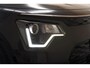 Kia Niro EV e-Niro DynamicLine 64.8 kWh 3-fase [ Navi Adapt.cruise Apple / Android Camera Stoel-en stuurverwarming ]