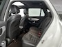 Mercedes-Benz GLC 300e 4MATIC | Trekhaak | Panoramadak | Stoelverwarming | 360° camera | Inclusief 24 maanden Mercedes-Benz Certified garantie voor Europa.