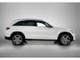 Mercedes-Benz GLC 300e 4MATIC | Trekhaak | Panoramadak | Stoelverwarming | 360° camera | Inclusief 24 maanden Mercedes-Benz Certified garantie voor Europa.