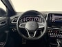 Volkswagen T-Roc 1.5 T-roc*Pano*Camera*Lage KM*