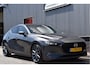 Mazda 3 2.0 e-SkyActiv-G M Hybrid 122 Comfort met Bose, Head up, Adaptive cruise, 360 Camera, PDC, Stuur/Stoelverwarming, 18'' LMV