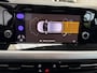 Volkswagen Golf 1.5 eTSI Hybrid Life R-Line AUTOMAAT | APPLE CARPLAY | NAVIGATIE | MULTIMEDIA | STOELVERWARMING | PARKEERSENSOREN | SFEERVERLICHTING | LED |