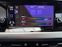Volkswagen Golf 1.5 eTSI Hybrid Life R-Line AUTOMAAT | APPLE CARPLAY | NAVIGATIE | MULTIMEDIA | STOELVERWARMING | PARKEERSENSOREN | SFEERVERLICHTING | LED |