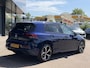 Volkswagen Golf 1.5 eTSI Hybrid Life R-Line AUTOMAAT | APPLE CARPLAY | NAVIGATIE | MULTIMEDIA | STOELVERWARMING | PARKEERSENSOREN | SFEERVERLICHTING | LED |