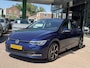 Volkswagen Golf 1.5 eTSI Hybrid Life R-Line AUTOMAAT | APPLE CARPLAY | NAVIGATIE | MULTIMEDIA | STOELVERWARMING | PARKEERSENSOREN | SFEERVERLICHTING | LED |