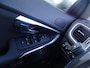 Volkswagen Golf 1.5 eTSI Hybrid Life R-Line AUTOMAAT | APPLE CARPLAY | NAVIGATIE | MULTIMEDIA | STOELVERWARMING | PARKEERSENSOREN | SFEERVERLICHTING | LED |