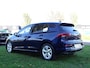 Volkswagen Golf 1.5 eTSI Hybrid Life R-Line AUTOMAAT | APPLE CARPLAY | NAVIGATIE | MULTIMEDIA | STOELVERWARMING | PARKEERSENSOREN | SFEERVERLICHTING | LED |
