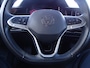 Volkswagen Golf 1.5 eTSI Hybrid Life R-Line AUTOMAAT | APPLE CARPLAY | NAVIGATIE | MULTIMEDIA | STOELVERWARMING | PARKEERSENSOREN | SFEERVERLICHTING | LED |