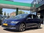 Volkswagen Golf 1.5 eTSI Hybrid Life R-Line AUTOMAAT | APPLE CARPLAY | NAVIGATIE | MULTIMEDIA | STOELVERWARMING | PARKEERSENSOREN | SFEERVERLICHTING | LED |