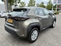 Toyota Yaris Cross 1.5 Hybrid 115 DYNAMIC BLIND SPOT STOEL/STUURVERW PARK-SENSOREN CAMERA 16'' LM-VELGEN CLIMA AD-CRUISE APPLE/ANDROID