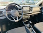 Kia Stonic 1.0 T-GDi MHEV DynamicPlusLine NW geleverd & Onderhouden | Clima | Cruise | Camera | Keyless | Privacyglass | DAB+