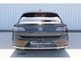 Volkswagen Arteon Shooting Brake 1.4 TSI eHybrid Elegance Business+ | Incl. 12 maanden garantie | Stoel/stuurverwarming | Head-up display | Massage stoel | Schuif/kantel dak | Apple carplay/Android auto | Climate control | Adaptieve cruise control |
