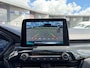 Ford Kuga 2.5 PHEV ST-Line | Lage km | Automaat | Cruise control | Pano dak | Winter pack | Navigatie | Apple carplay & Android auto | Parkeersensoren voor en achter | Achteruitrijcamera | 18" lichtmetalen velgen | Privacy glas |