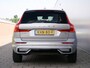Volvo XC60 2.0 T6 350 Pk Plug-in hybrid AWD Plus Dark Pano-dak / Adaptive Cruise / 360 Camera / Winterpakket