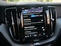 Volvo XC60 2.0 T6 350 Pk Plug-in hybrid AWD Plus Dark Pano-dak / Adaptive Cruise / 360 Camera / Winterpakket