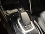 Peugeot 208 1.2 PureTech GT Pack | Navigatie/Android/Apple Carplay | LM Velgen 17" | Panoramadak | Afneembare Trekhaak | Voorstoelen Verwarmd + Massagefunctie | Achteruitrijcamera | Cruise Control Adaptief | Airco |