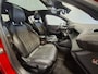 Peugeot 208 1.2 PureTech GT Pack | Navigatie/Android/Apple Carplay | LM Velgen 17" | Panoramadak | Afneembare Trekhaak | Voorstoelen Verwarmd + Massagefunctie | Achteruitrijcamera | Cruise Control Adaptief | Airco |