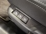 Peugeot 208 1.2 PureTech GT Pack | Navigatie/Android/Apple Carplay | LM Velgen 17" | Panoramadak | Afneembare Trekhaak | Voorstoelen Verwarmd + Massagefunctie | Achteruitrijcamera | Cruise Control Adaptief | Airco |