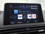 Peugeot 3008 1.2 Crossway 130pk | Trekhaak | Elektrische Klep | Navigatie | Camera Voor + Achter | Dodehoekdetectie | 18"LMV | Stoelverwarming | Apple Carplay/Android Auto |