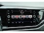 Volkswagen Polo 1.0 TSI 95pk Life Business | Navigatie | Allseason | 35% Getint Glas Achter | Apple CarPlay & Android Auto