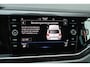 Volkswagen Polo 1.0 TSI 95pk Life Business | Navigatie | Allseason | 35% Getint Glas Achter | Apple CarPlay & Android Auto