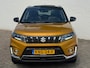 Suzuki Vitara 1.5 Hybrid Style Trekhaak Panorama dak Camera Adaptieve cruise Keyless Clima