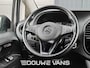 Mercedes-Benz Vito 119 L2 4x4 Automaat LED Dubbel Cabine Trekhaak Standkachel Stoelverwarming Distronic Trekhaak 2500 kg.