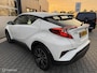 Toyota C-HR / C-HR+ 1.8 Hybrid Dynamic / Camera / ACC