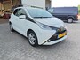 Toyota Aygo 1.0 VVT-i x-joy | Carplay | Camera | Clima | Lichtmetalen velgen