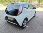Toyota Aygo 1.0 VVT-i x-joy | Carplay | Camera | Clima | Lichtmetalen velgen
