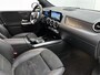 Mercedes-Benz B-klasse 180 Business Solution AMG | Stoelverwarming | AMG Line | Cruise Control | Inclusief 24 maanden Mercedes-Benz Certified garantie voor Europa.