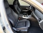 BMW 3-Serie Touring 320e M-pakket | 360 camera | Laser-LED | Sportstoelen | Leder/alcantara | Navigatie | Apple CarPlay | Head Up | 18 inch M-velgen | Stoelverwarming | Sfeerverlichting | Keyless | DAB | Elektrische achterklep | Volledig onderhouden