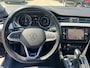 Volkswagen Passat Variant 1.4 TSI PHEV GTE Business pano, trekhaak, camera, stoelverw