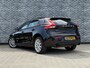 Volvo V40 1.5 T2 Ocean Race | Panoramadak | Xenon verlichting | Achteruitrijcamera | Stoelverwarming | DAB Radio | RTI Navigatie | Ocean Race lederen bekleding | LED dagrijverlichting |