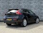 Volvo V40 1.5 T2 Ocean Race | Panoramadak | Xenon verlichting | Achteruitrijcamera | Stoelverwarming | DAB Radio | RTI Navigatie | Ocean Race lederen bekleding | LED dagrijverlichting |